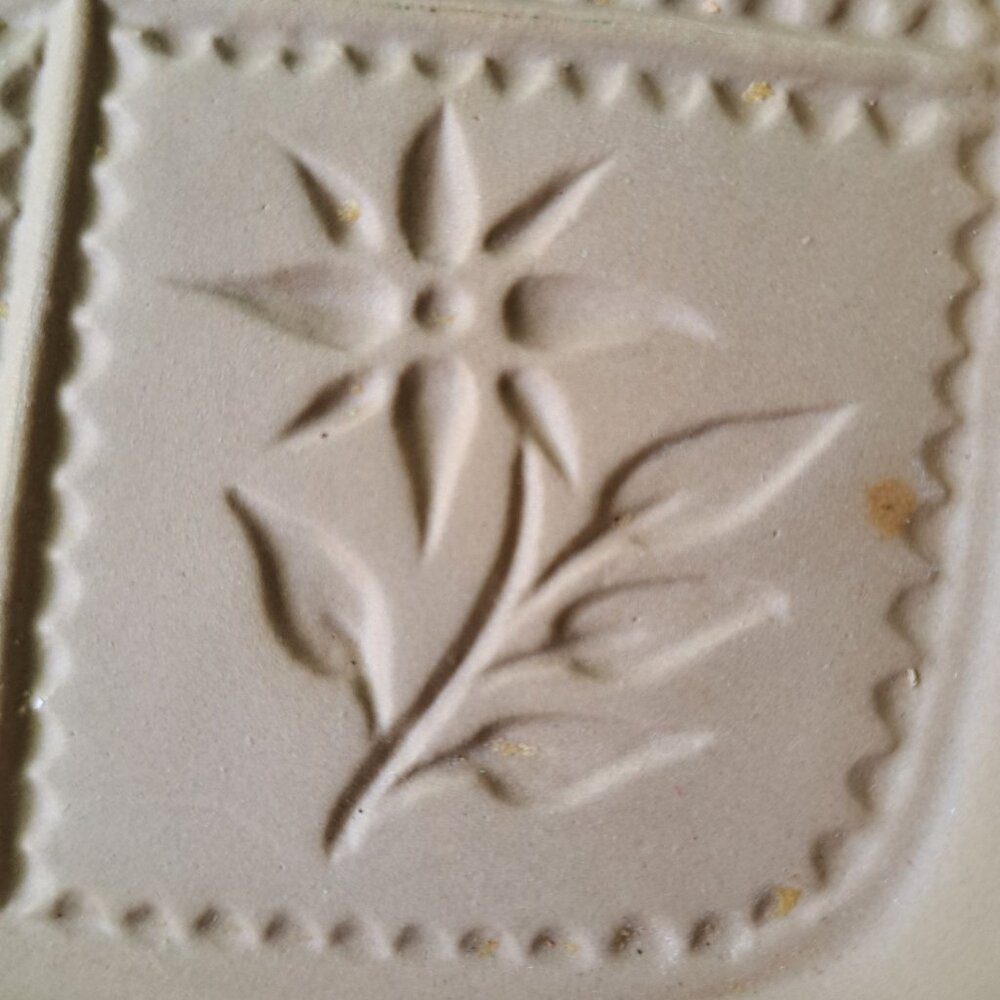 Brown Bag Cookie Art 1983 Hill Design Stoneware Mold 9 Florals Handles 8" Square - Picture 10 of 14